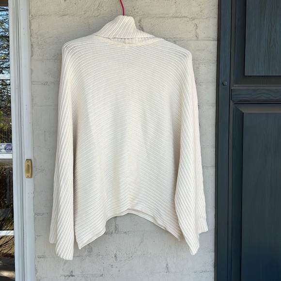 Anthropologie Moth White Cowl Neck Ribbed Sweater With Asymmetrical Hem Size XL - Picture 5 of 11